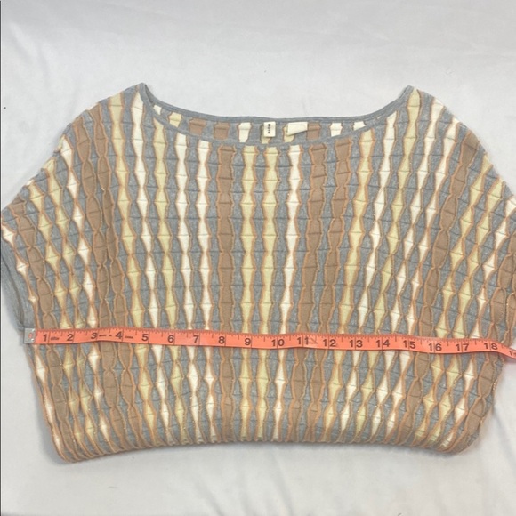 Striped Knit Sweater Top - Picture 4 of 6